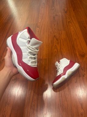 Jordan 11 Cherry